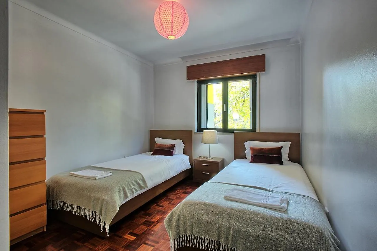 Garden Cristo Rei Apartment Lisbon 0*,